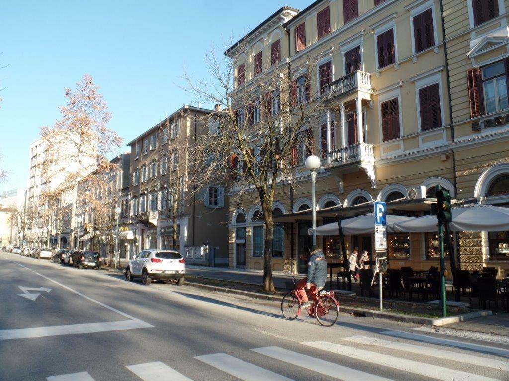 Residenza Vittorio Emanuele Apartment โกริเซีย ภายนอก รูปภาพ